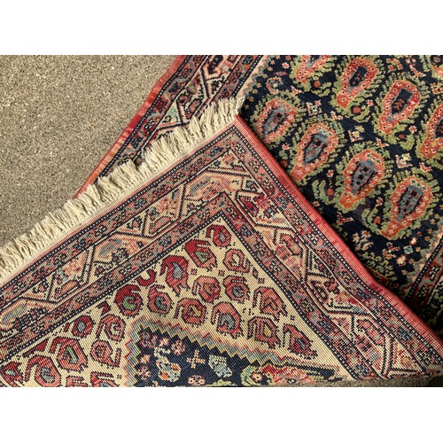 168 - Patterned Rug - 190cm x 90cm