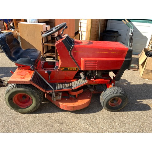 98A - Westwood T1200 Ride on Mower