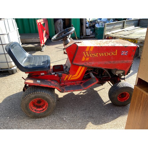 98 - Westwood Ride on Mower - 15 HP Engine