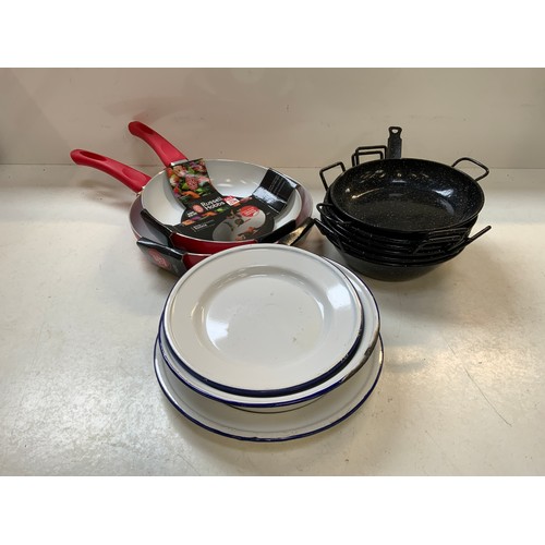 279 - Enamel Ware and Russel Hobbs Frying Pans