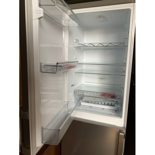 554 - Grundig Fridge Freezer