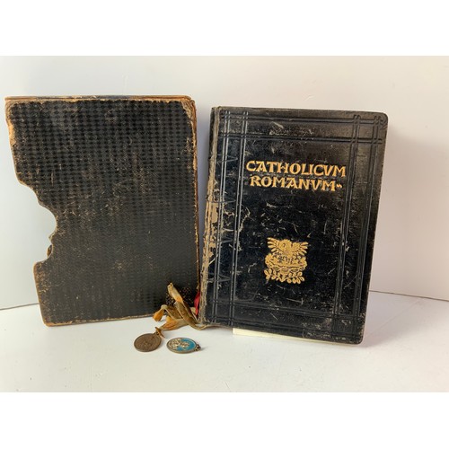 706 - Boxed German Catholic Bible and 2x Prayers