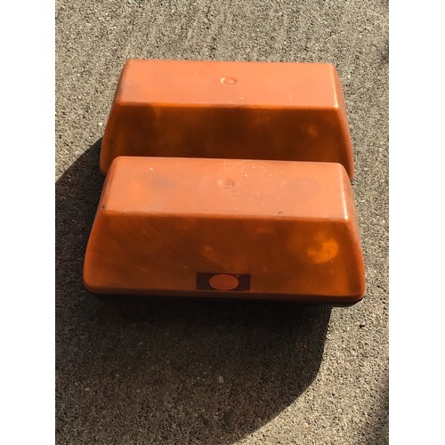 45A - Pair of Amber Warning Lights