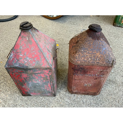 30 - 2x Vintage Oil Cans