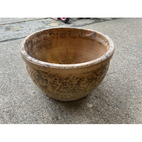 19 - Terracotta Planter - D41cm