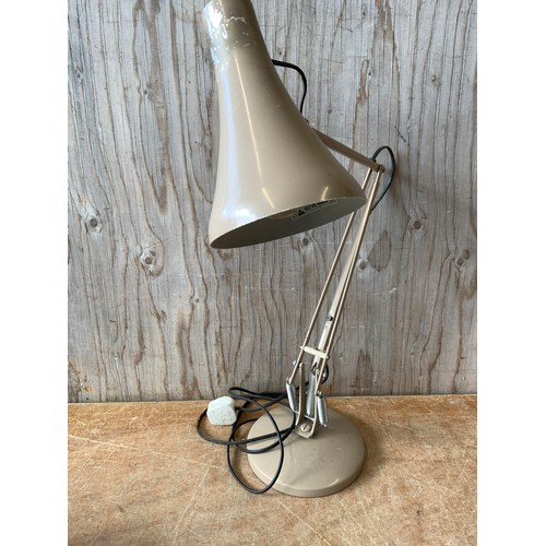 480 - Anglepoise Reading Light