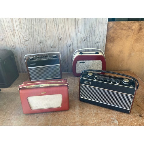 427 - 4x Transistor Radios - Hacker Hunter, Pam, Roberts R500 and Roberts R707