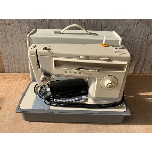 387 - Singer Sewing Machine