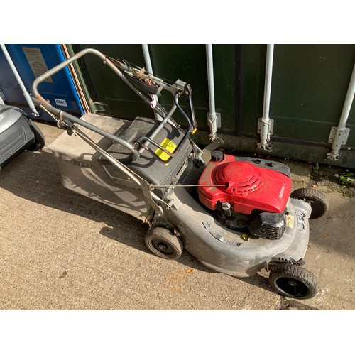 67 - Honda Petrol Mower