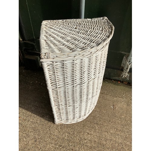 392 - Wicker Laundry Basket