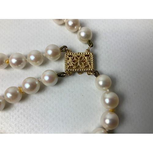 124 - Knotted Pearl Necklace with 14ct Gold Clasp - 39cm