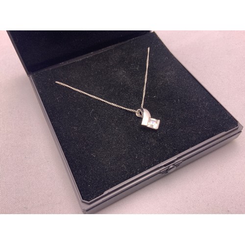 174 - 9ct White Gold Pendant on Chain