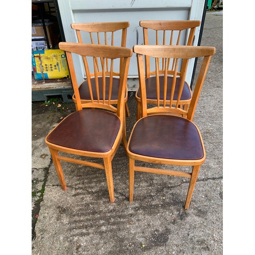 382 - 4x Kitchen Chairs