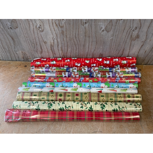 362K - 9x Rolls of Christmas Wrapping Paper