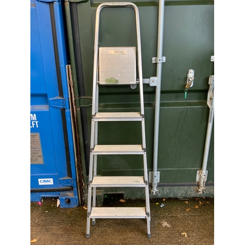 10 - Four Tread Step Ladder