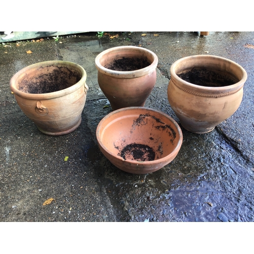 28 - Terracotta Pots