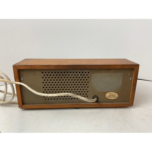 135 - Vintage Roberts Radio RM20