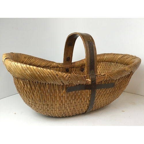 376 - Flower Basket - L60cm