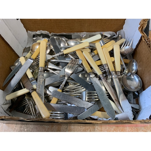 177 - Quantity of Cutlery