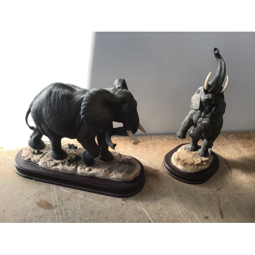 260 - Elephant Figurines