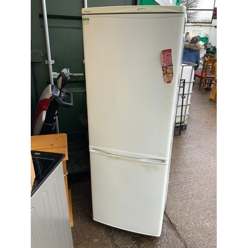 Daewoo Fridge Freezer