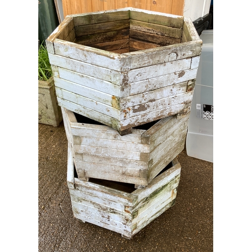 64 - 3x Wooden Garden Planters