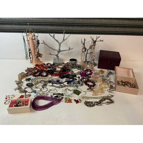 251 - Costume Jewellery and Jewellery Trees