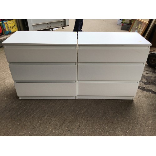 539 - 2x Modern Chest of Drawers