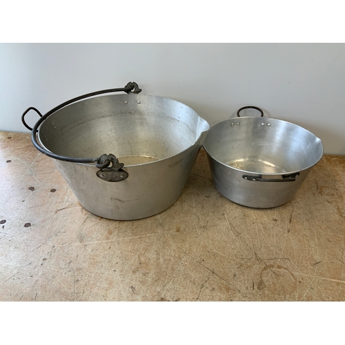 15 - Aluminium Pans