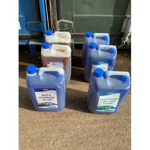 17 - 6x Tubs of Bathroom/Toilet Cleaner