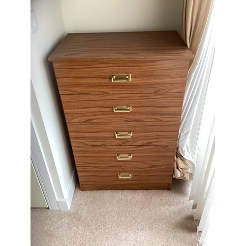 582 - Modern Five Drawer Chest of Drawers