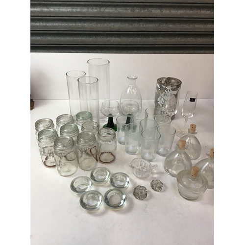 271 - Glassware - To include Kilner Jars