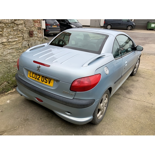 20A - Peugeot 206CC 1.6 Petrol LC02OSV MOT expires 11th August 2023 service history with invoices spare ke... 