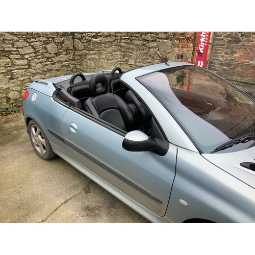 20A - Peugeot 206CC 1.6 Petrol LC02OSV MOT expires 11th August 2023 service history with invoices spare ke... 