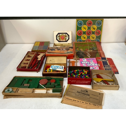 747 - Vintage Games and Toys - Matador Building Box and Mettabuild etc