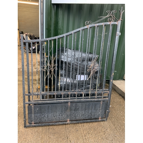 13 - Pair of Driveway Gates - To Suit Opening Approximately 10ft