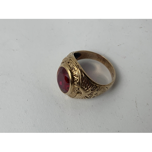 515 - United States Navy Class Ring - Red Stone - Marked 10K - Size Q - 6.64gms