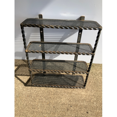 40 - Wire Rack