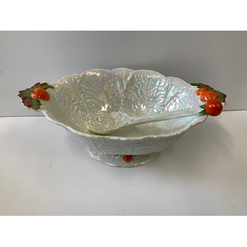 672 - Carltonware Dish