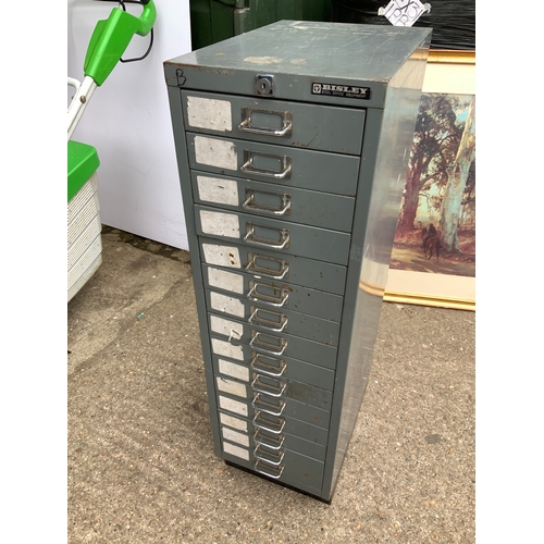 452 - Bisley Filing Cabinet