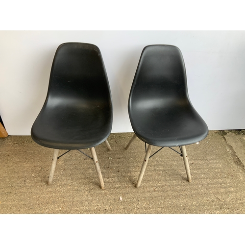 335 - Modern Chairs