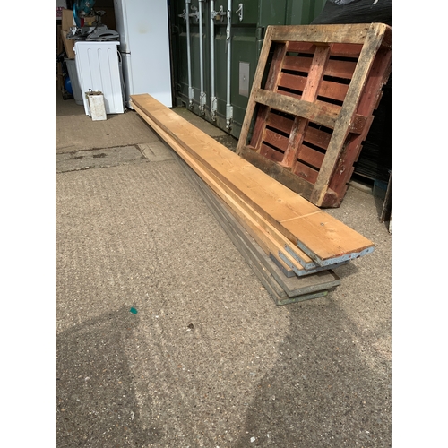 34 - 7x Scaffold Planks - 390cm Long