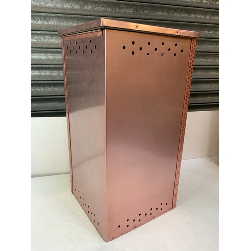 162 - Retro Pink Metal ‘Woodmet’ Laundry Basket