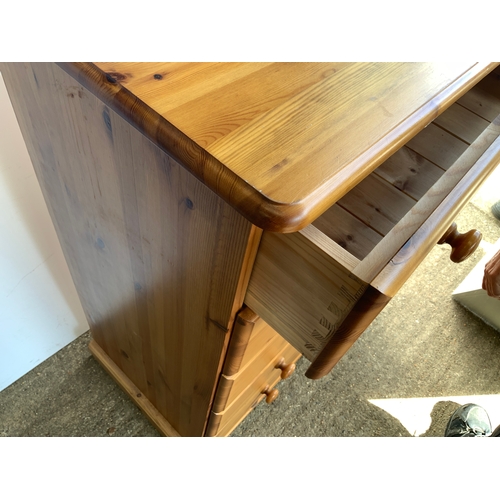 583 - Solid Pine Chest of Drawers