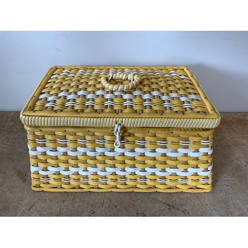 425 - Woven Sewing Box and Contents