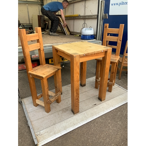 773 - High Table and 2x High Backed Stools