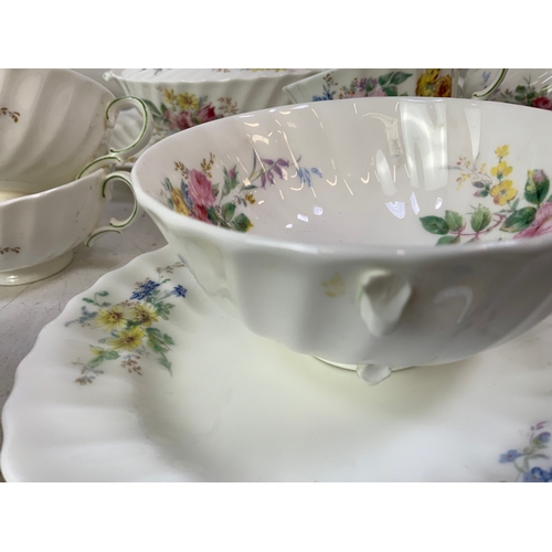 460 - Royal Doulton - 6x Setting Dinner Service - Arcadia