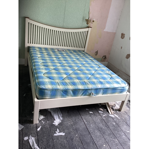 179 - Double Bed