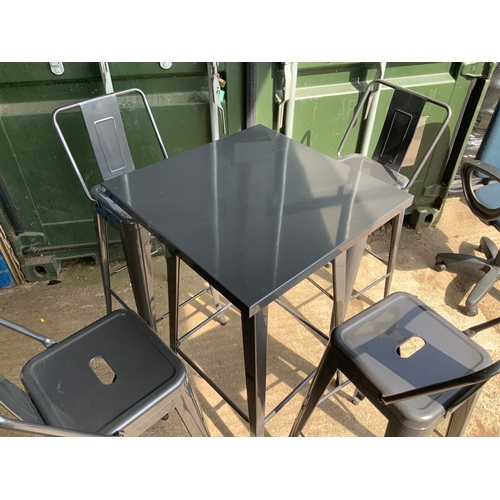 559 - Metal Poseur Table and Chairs