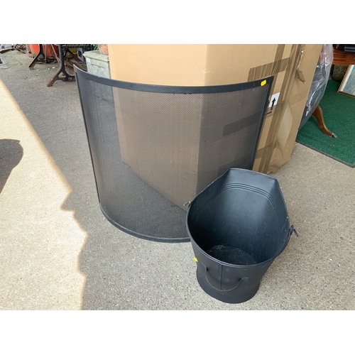 20 - Coal Bucket and Spark Guard